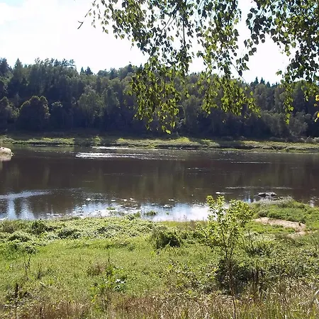 Brivdienu Maja Skerskani 度假居 Krāslava